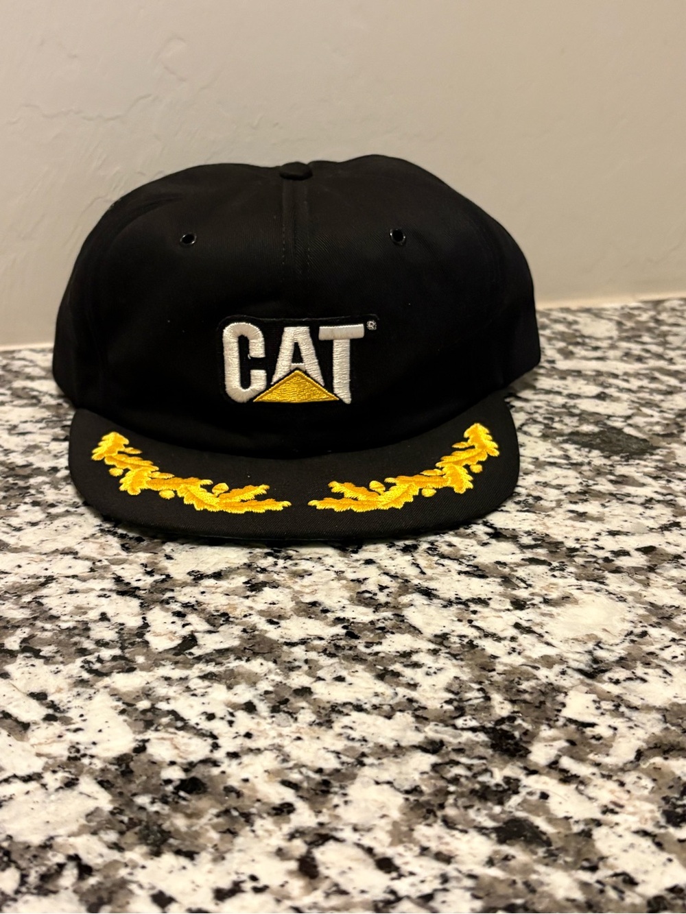 Vintage CAT Caterpillar Snapback Hat w/ Scrambled Eggs Black Cap w/ Patch Tonkin